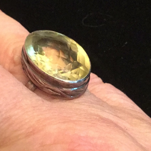 Genuine Lemon Quartz Ring Checkerboard Faceting - Picture 3 of 9